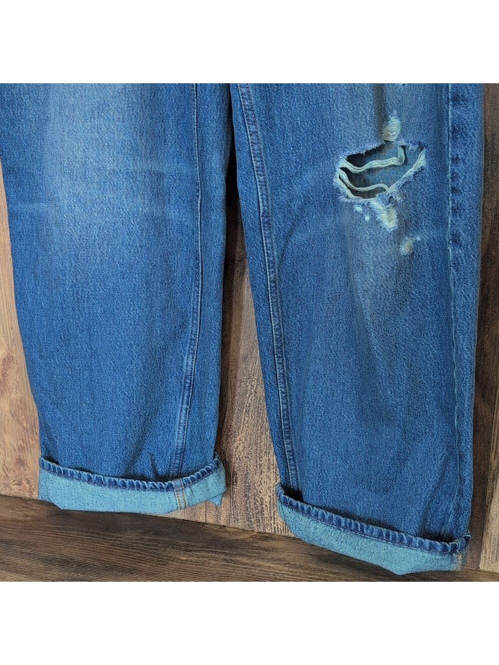 Universal Thread Mid Rise 90s Baggy Distressed Jeans 14 V287 - Picture 5 of 11